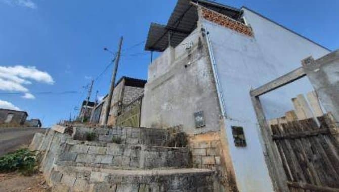 Foto 3 de 4: Casa em leilão em Visconde Do Rio Branco - MG, bairro Capitão Gonçalo Gomes Barreto — Casa 64 m² - Capitão Gonçalo Gomes Barreto - Visconde do Rio Branco - MG