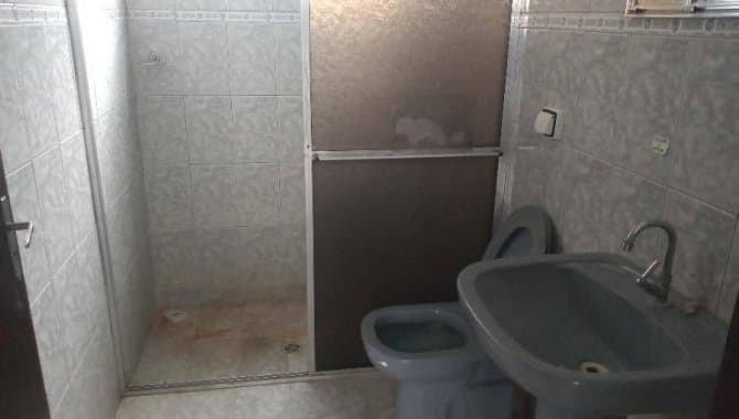 Foto 10 de 14: Casa em leilão em Lorena - SP, bairro Parque das Rodovias — Casa 69 m² - Parque das Rodovias - Lorena - SP