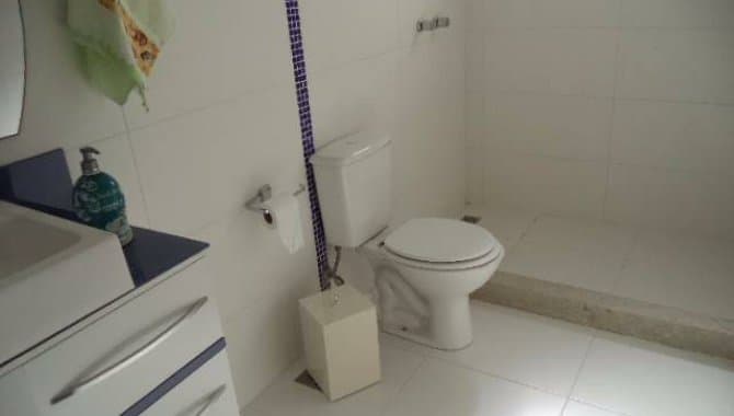 Foto 4 de 9: Casa em leilão em Porto Alegre - RS, bairro Hípica — Casa 166 m² - Hípica - Porto Alegre - RS