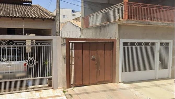 Foto 1 de 3: Casa em leilão em Lins - SP, bairro Vila Guararapes — Casa 126 m² - Vila Guararapes - Lins - SP