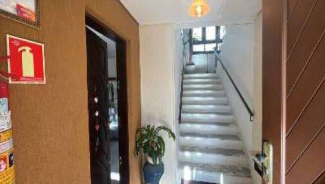 Foto 6 de 8: Apartamento em leilão em Porto Alegre - RS, bairro Menino Deus — Apartamento 50 m² (Unid. 101) - Menino Deus - Porto Alegre - RS