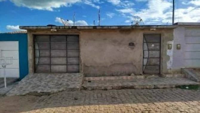 Foto 1 de 24: Casa em leilão em Araripina - PE, bairro Alto Da Boa Vista — Casa 38 m² - Alto da Boa Vista - Araripina - PE