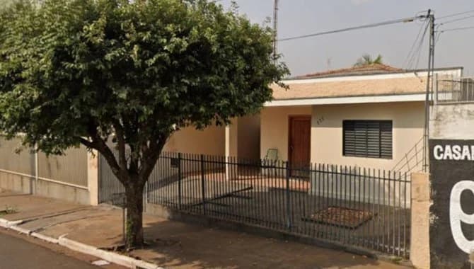 Foto 2 de 13: Casa em leilão em Tanabi - SP, bairro Centro — Casa 112 m² - Centro - Tanabi - SP
