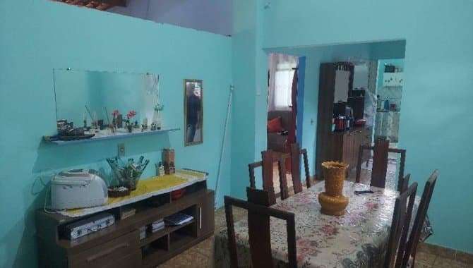Foto 3 de 9: Casa em leilão em Camaçari - BA, bairro Monte Gordo — Casa 389 m² - Monte Gordo - Camaçari - BA
