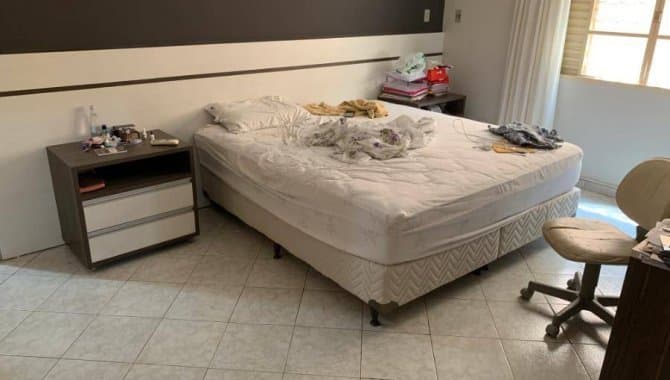 Foto 11 de 15: Casa em leilão em Cuiabá - MT, bairro Jardim Itália — Casa 239 m² - Jardim Itália - Cuiabá - MT