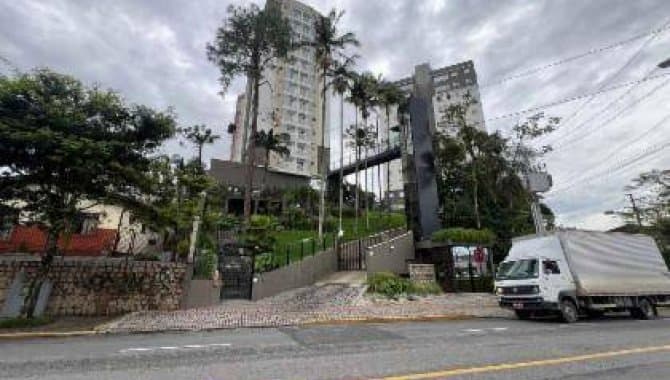 Foto 1 de 4: Apartamento em leilão em Joinville - SC, bairro Glória — Apartamento 74 m² (01 vaga) - Glória - Joinville - SC