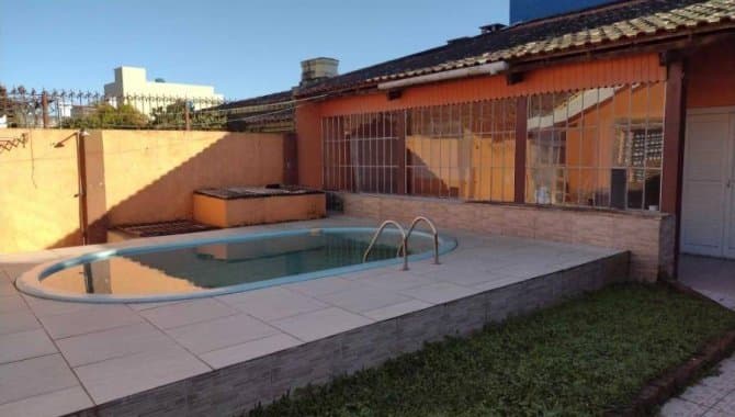 Foto 3 de 29: Casa em leilão em Pelotas - RS, bairro Laranjal — Casa 194 m² - Laranjal - Pelotas - RS