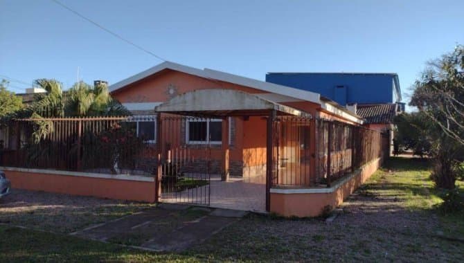 Foto 1 de 29: Casa em leilão em Pelotas - RS, bairro Laranjal — Casa 194 m² - Laranjal - Pelotas - RS