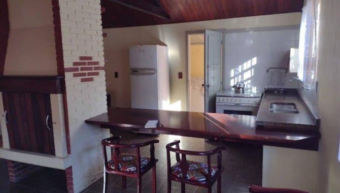 Foto 5 de 29: Casa em leilão em Pelotas - RS, bairro Laranjal — Casa 194 m² - Laranjal - Pelotas - RS