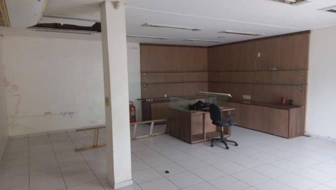 Foto 19 de 26: Casa em leilão em Rondonópolis - MT, bairro Vila Birigui — Casa 242 m² - Vila Birigui - Rondonópolis - MT