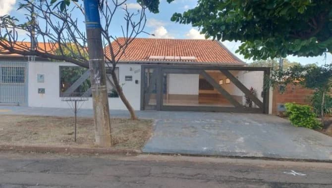 Casa em leilão em Campo Grande - MS, bairro Panamá — Casa 228 m² - Panamá - Campo Grande - MS