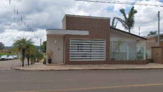 Foto 1 de 32: Casa em leilão em Sananduva - RS, bairro Giusti — Casa, Padrão, 1 Vaga(S) de Garagem