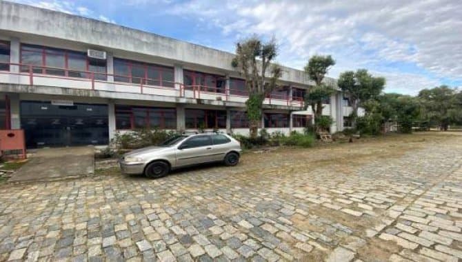 Foto 7 de 14: Comercial em leilão em Capinópolis - MG — Galpão com Área de 8 ha - Além Paraíba - MG