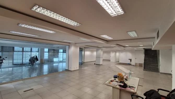 Foto 4 de 16: Comercial em leilão em São Paulo - SP, bairro Tatuapé — Ex-Agência com 2.225 m² (área total) e 514 m² (de construção) Excelente Oportunidade para Incorporação - Tatuapé - São Paulo - SP