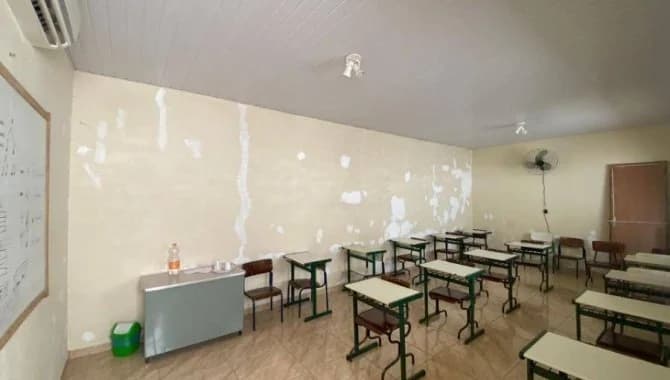 Foto 9 de 14: Comercial em leilão em Conchal - SP, bairro Jardim Peris — Prédio Comercial 715 m² - Jardim Peris - Conchal - SP