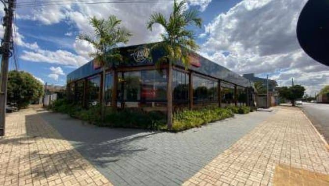 Foto 1 de 3: Comercial em leilão em Lucas Do Rio Verde - MT, bairro Jardim Cerrado — Prédio Comercial 235 m² - Jardim Cerrado - Lucas do Rio Verde - MT