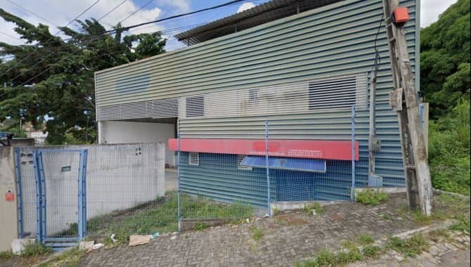 Comercial em leilão em Paulista - PE, bairro Centro — Galpão 317 m² - Centro - Paulista - PE