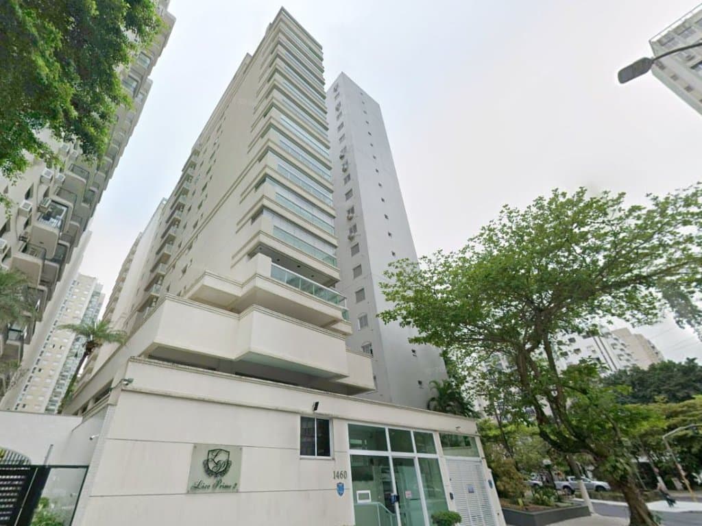 Foto 5 de 13: Apartamento em leilão em Guarujá - SP, bairro Pitangueiras — Apartamento 154 m² (com 02 vagas - Próx. à Praia) - Pitangueiras - Guarujá - SP