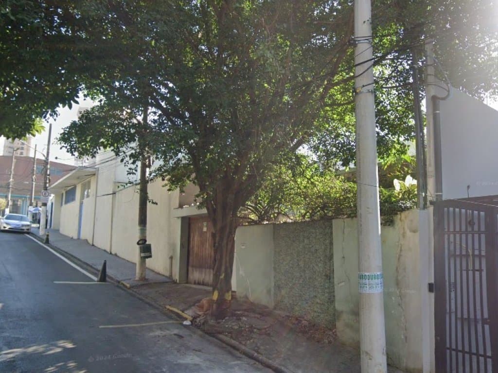 Foto 4 de 4: Casa em leilão em São Paulo - SP, bairro Vila Sofia — Casa 255 m² em Terrreno 435 m² (próx. Av. Washington Luís) - Vila Sofia - São Paulo - SP