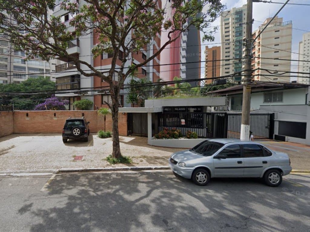 Foto 4 de 6: Apartamento em leilão em São Paulo - SP, bairro Vila Andrade — Apartamento Duplex 287 m² (próx. Av. Giovanni Gronchi) - Vila Andrade - São Paulo - SP