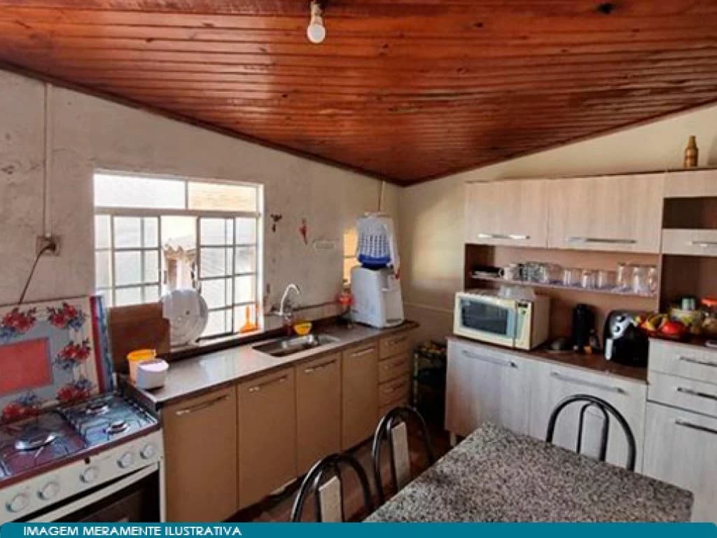Foto 8 de 13: Casa em leilão em Brotas - SP, bairro Centro — Casa 162 m² -  Centro - Brotas - SP