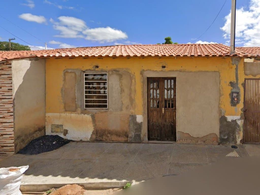 Foto 3 de 3: Casa em leilão em Lapão - BA, bairro Teotônio Rodrigues — Casa 81 m² - Teotônio Rodrigues - Lapão - BA
