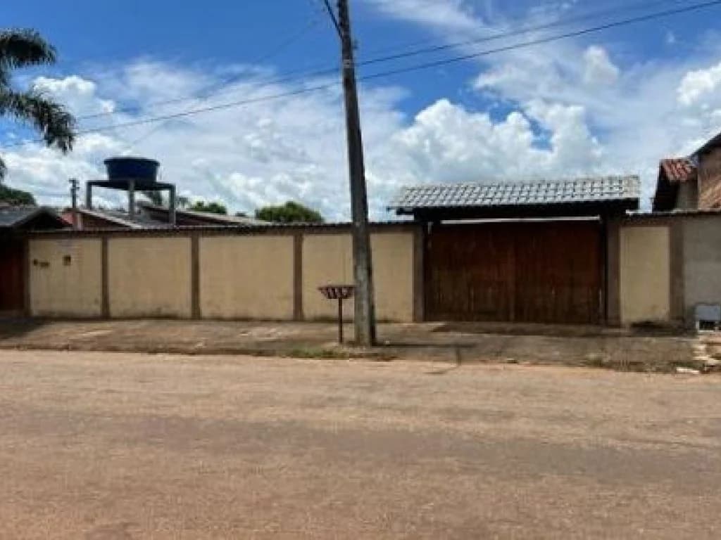 Foto 3 de 3: Terreno em leilão em Nova Crixás - GO, bairro Loteamento Olímpia — Casa 303 m² - Loteamento Olímpia - Nova Crixás - GO