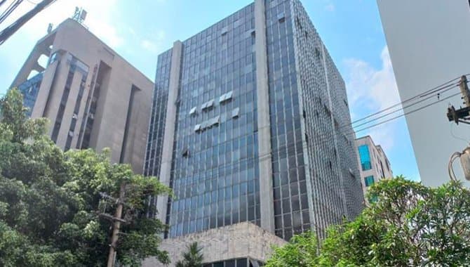 Foto 1 de 19: Comercial em leilão em São Paulo - SP, bairro Itaim Bibi — Prédio Comercial com 9.635 m² - Composto por 12 andares de Salas Comerciais - Itaim Bibi - São Paulo - SP