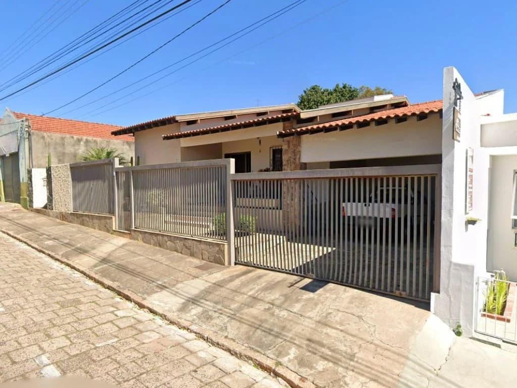 Foto 4 de 5: Casa em leilão em Garça - SP, bairro Ferrarópolis — Casa 249 m² - Ferrarópolis - Garça - SP