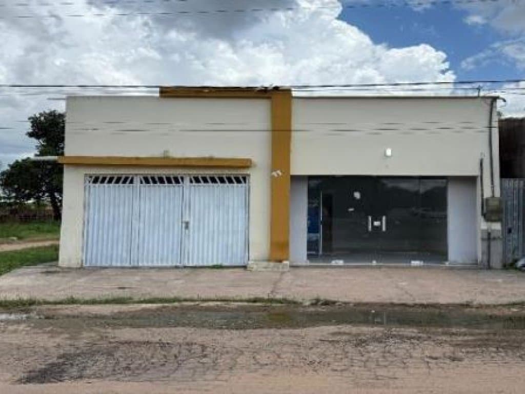Foto 2 de 2: Casa em leilão em Bela Vista Do Maranhão - MA, bairro Centro — Casa 140 m² - Bela Vista do Maranhão-MA - Rua do Comércio, 11 - Centro