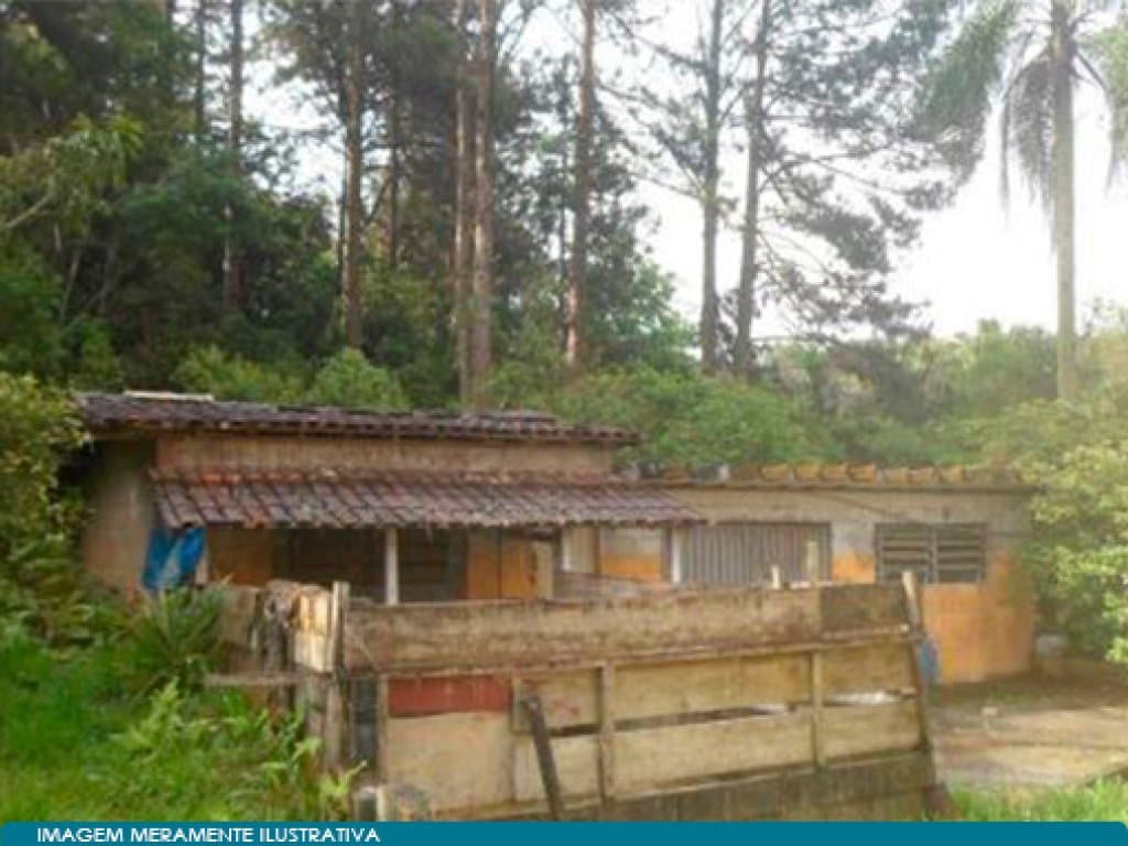 Foto 8 de 15: Casa em leilão em São Paulo - SP, bairro Parelheiros — Chácara com Área de 212.250 m² - Parelheiros - São Paulo - SP - Leilão de Parte Ideal (8,333%)
