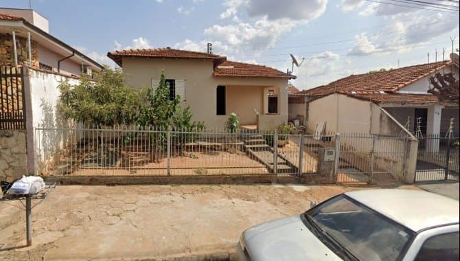 Foto 1 de 4: Casa em leilão em Catanduva - SP, bairro Vila Alexandria — Casa 109 m² - Vila Alexandria - Catanduva - SP