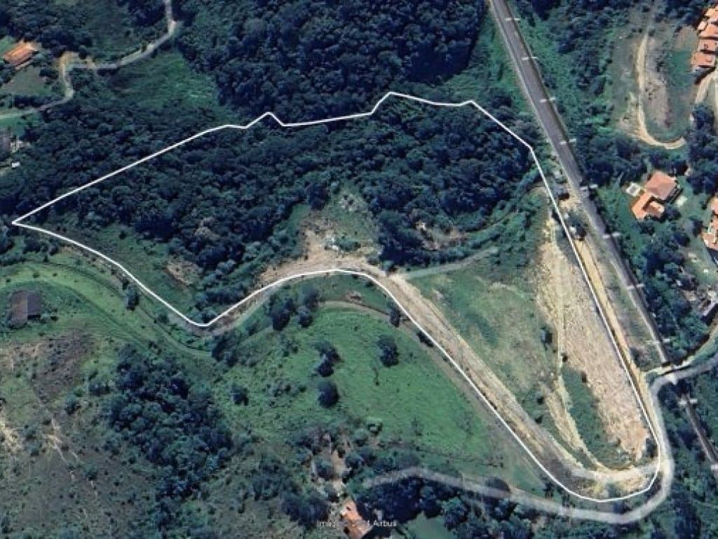 Foto 2 de 4: Area Rural em leilão em Mairinque - SP — Imóvel Rural 4 ha (Camping Catarina Home Club I) - Moreiras - Mairinque - SP