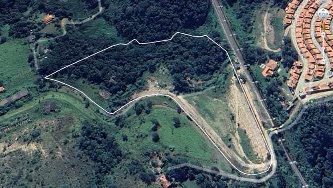 Foto 1 de 4: Area Rural em leilão em Mairinque - SP — Imóvel Rural 4 ha (Camping Catarina Home Club I) - Moreiras - Mairinque - SP