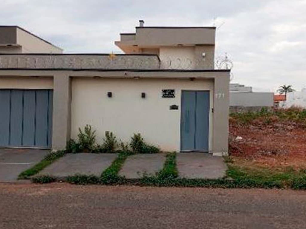 Foto 3 de 3: Casa em leilão em Caldas Novas - GO, bairro Caldas do Oeste — Casa 171 m² - Caldas do Oeste - Caldas Novas - GO