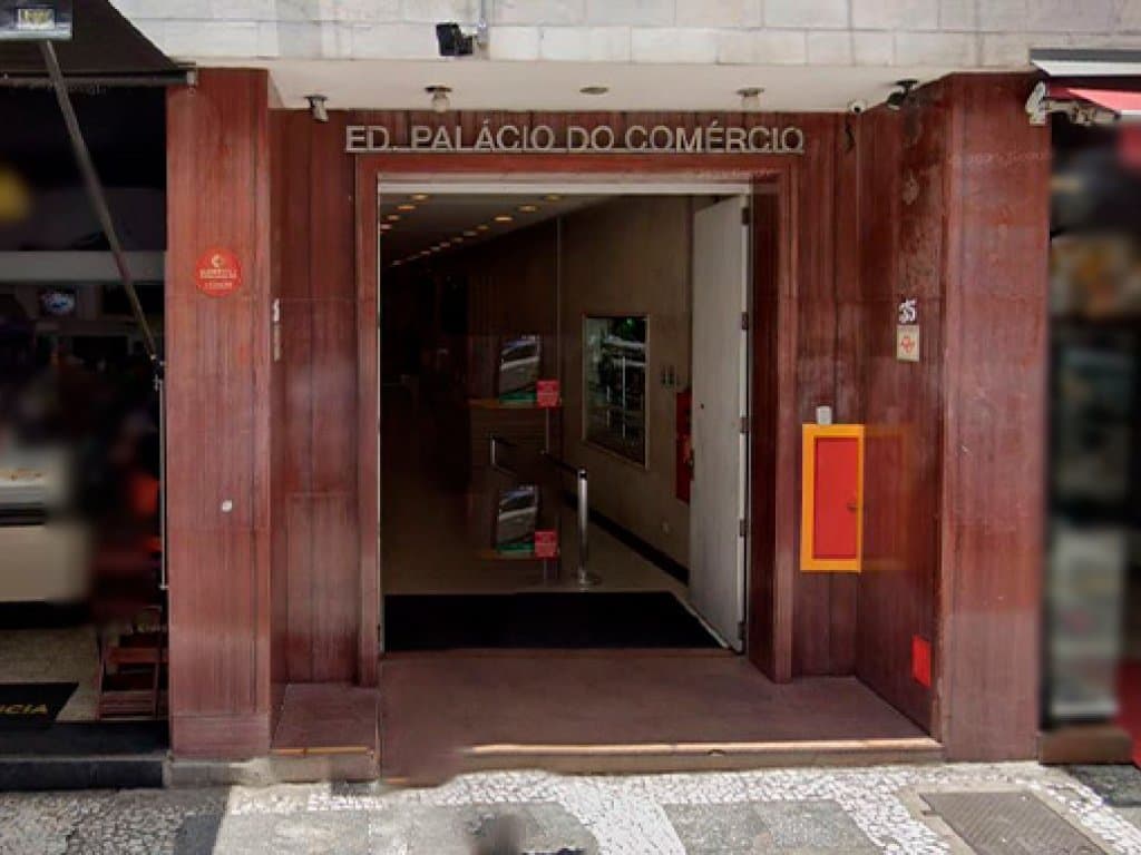 Foto 3 de 4: Comercial em leilão em São Paulo - SP, bairro República — Conjunto Comercial 59 m² (Unid. 1.106 do Edifício Palácio do Comércio) - República - São Paulo - SP