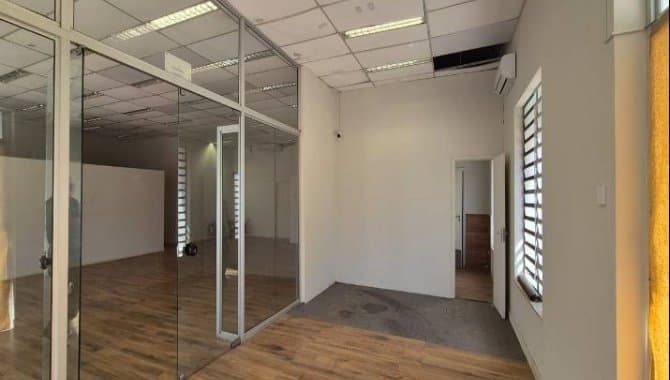 Foto 5 de 11: Imóvel em leilão em Oscar Bressane - SP, bairro Centro — Ex-Agência 240 m² - Centro - Oscar Bressane - SP