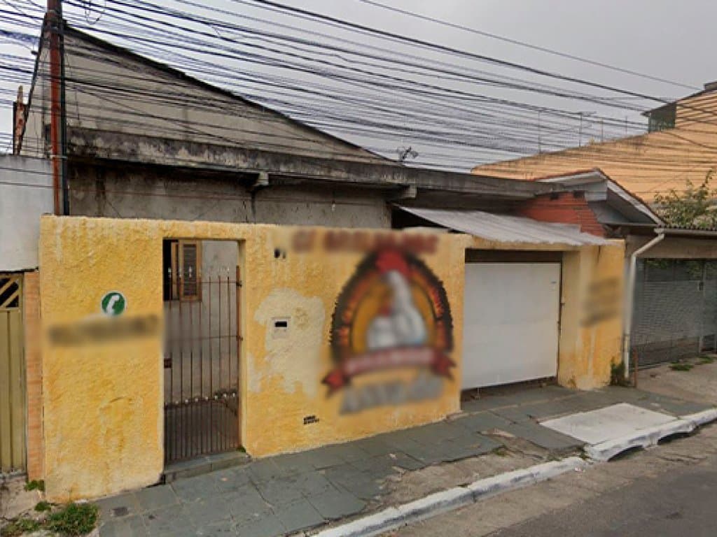 Foto 3 de 5: Casa em leilão em São Paulo - SP, bairro Americanópolis — Casas em Terreno com 200 m² - Americanópolis - São Paulo - SP - Parte Ideal (12,5%)