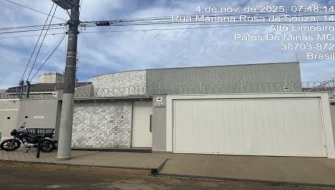 Foto 1 de 2: Casa em leilão em Patos De Minas - MG, bairro Alto Limoeiro — Casa 202 m² - Patos de Minas-MG - Rua Mariana Rosa de Sousa (Maroca), 133 - Alto Limoeiro