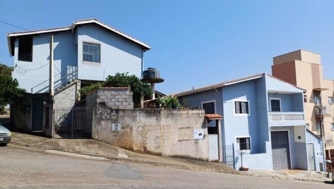 Foto 1 de 11: Imóvel em leilão em Itatiba - SP — Imóveis Residenciais e Comercial 282 m² - Aida Haddad Jafet - Itatiba - SP