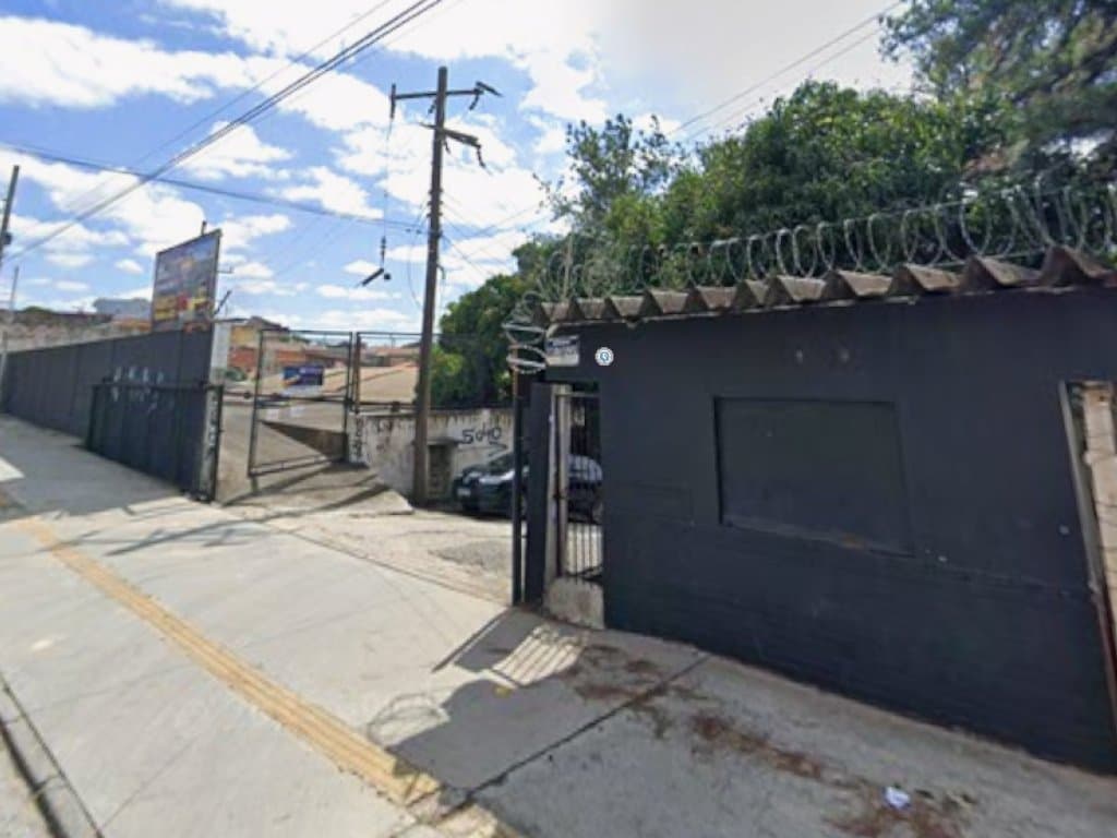 Foto 2 de 3: Comercial em leilão em Sorocaba - SP, bairro Vila Trujillo — Imóvel Comercial 6.920 m² (10 Galpões) - Parque das Paineiras - Sorocaba - SP