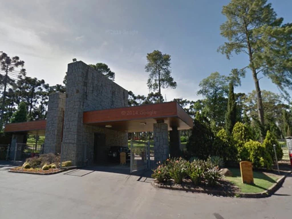 Foto 3 de 3: Casa em leilão em Gramado - RS, bairro Aspen — Casa de Alto Padrão 461 m² no Condomínio Aspen Mountain - Gramado - RS