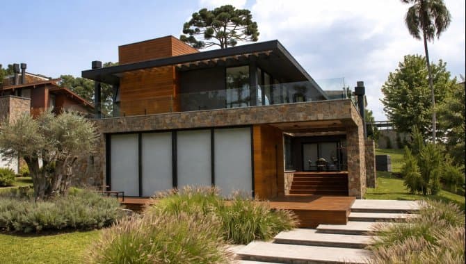 Foto 1 de 3: Casa em leilão em Gramado - RS, bairro Aspen — Casa de Alto Padrão 461 m² no Condomínio Aspen Mountain - Gramado - RS