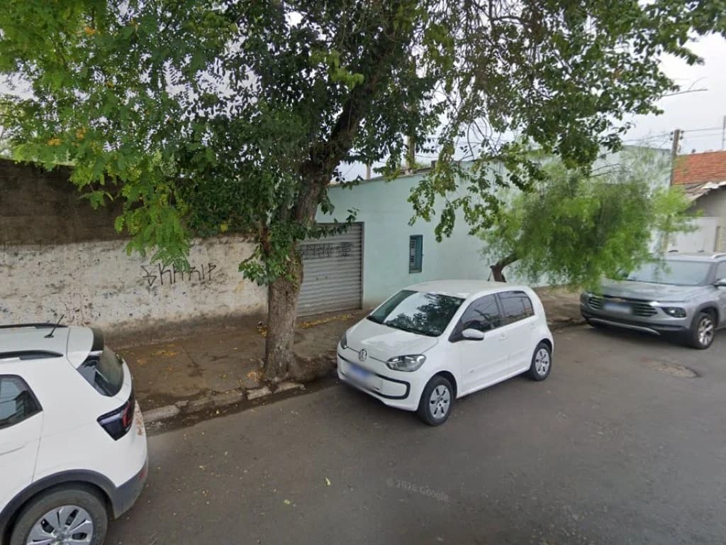 Foto 4 de 5: Imóvel em leilão em Mogi Mirim - SP, bairro Centro — Casa e Imóveis Comerciais 292 m² (área construída) - Centro - Mogi Mirim - SP - Leilão de Parte Ideal (50%)