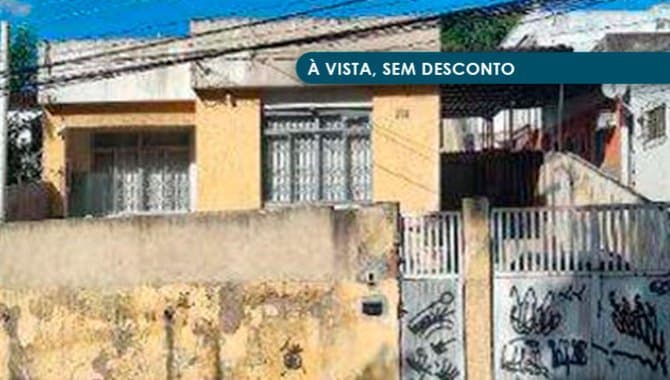 Foto 1 de 3: Casa em leilão em Rio De Janeiro - RJ, bairro Vila Valqueire — Casa 195 m² (privativa + comum) - Vila Valqueire - Rio de Janeiro - RJ