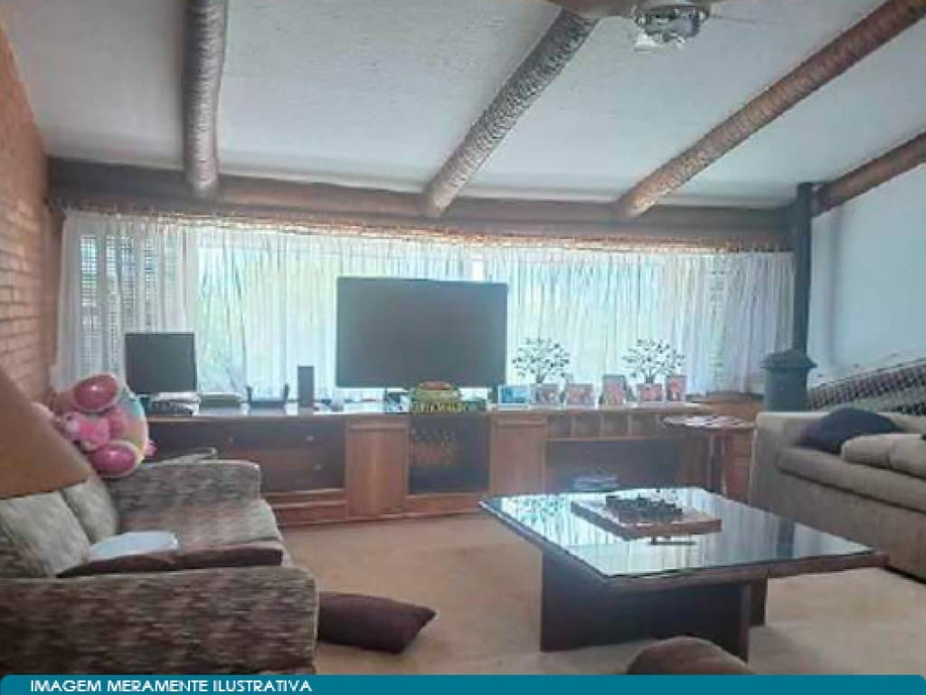 Foto 20 de 24: Casa em leilão em São Roque - SP, bairro Carmo — Direitos sobre Chácara 15.853 m² (Loteamento Patrimônio do Carmo) - Carmo - São Roque - SP