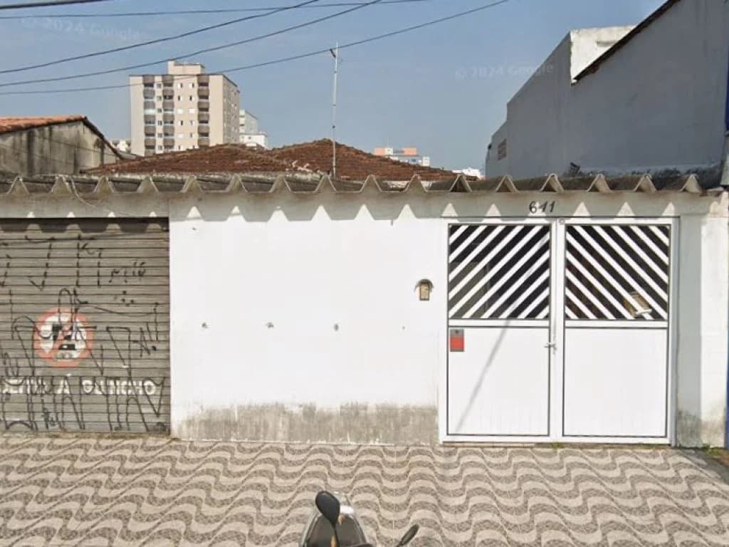 Foto 2 de 6: Casa em leilão em Praia Grande - SP, bairro Cidade Ocian — Direitos sobre Casa 176 m² (próx. à Praia Ocian) - Cidade Ocian - Praia Grande - SP