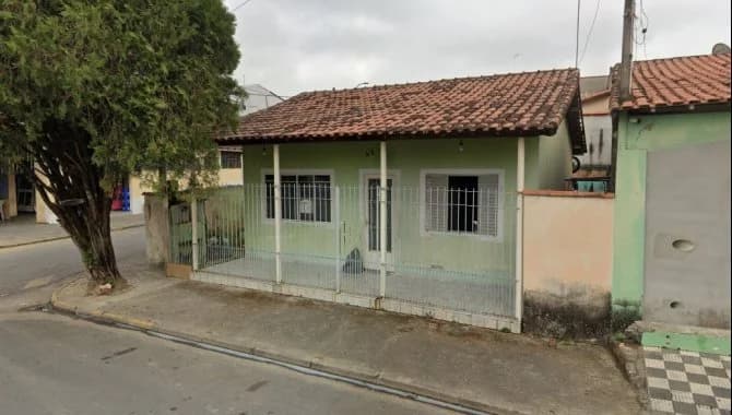 Foto 1 de 4: Casa em leilão em Jacareí - SP, bairro Vila São João — Casa 82 m² - Vila São João - Jacareí - SP - Parte Ideal (25%)