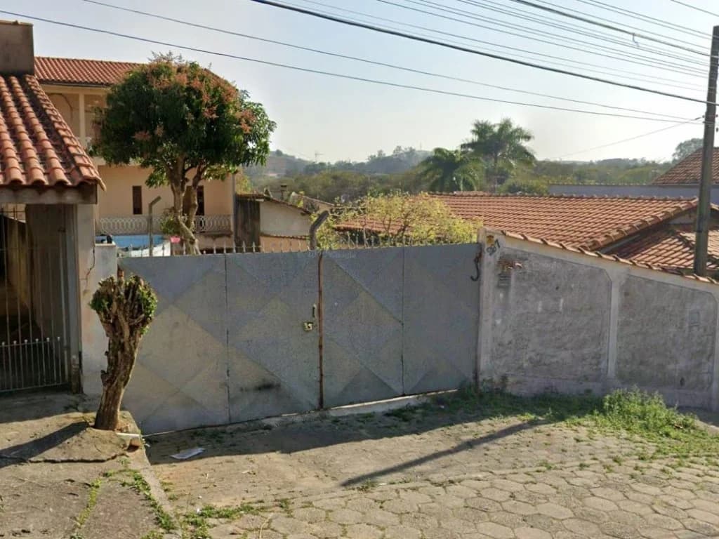 Foto 2 de 3: Casa em leilão em Jacareí - SP, bairro Vila São João — Casa 196 m² - Vila São João - Jacareí - SP - Parte Ideal (16,66%)