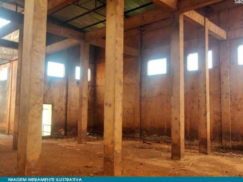 Foto 5 de 6: Comercial em leilão em São Francisco De Sales - MG — Prédio Industrial com Área de 4 ha e 1.077 m² (área construída) - São Francisco de Sales - MG
